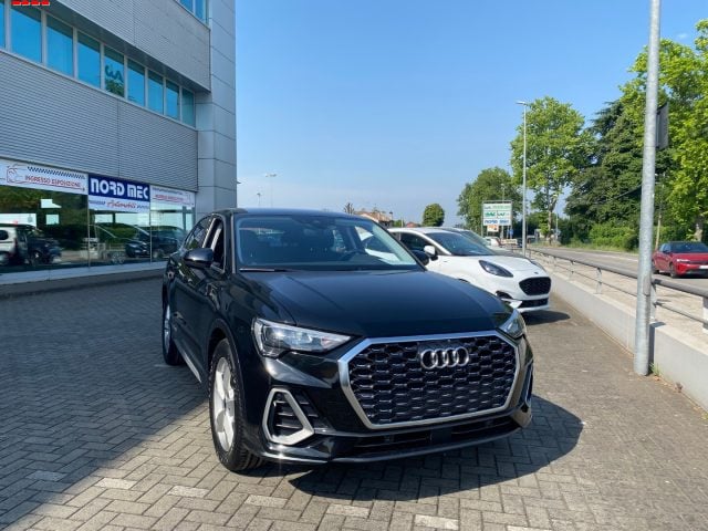 Audi Q3 SPB 35 TDI S tronic Business s line, del 2023, 70.000 km, in vendita a Treviso (TV)