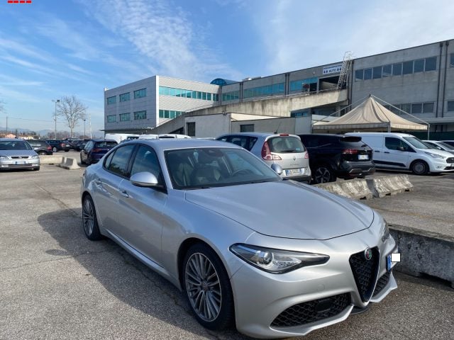 Alfa Romeo Giulia 2.2 T 180 ats CV x commercianti usato a TREVISO