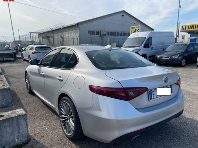 Alfa Romeo Giulia 2.2 T 180 ats CV x commercianti - foto 4 di 4