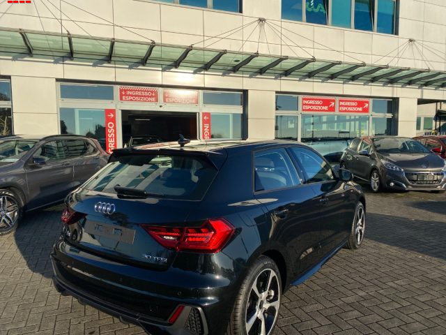 Audi A1 SPB 30 TFSI Identity Black EDITION - foto 3 di 13