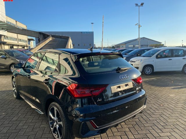 Audi A1 SPB 30 TFSI Identity Black EDITION - foto 4 di 13