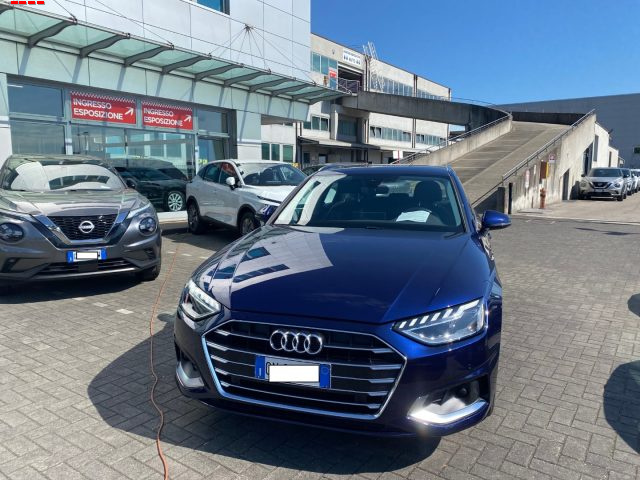 Audi A4 Avant 35 TDI/163 CV S tronic Business - foto 2 di 12