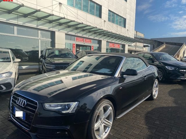 Audi A5 Cabrio 2.0 TDI 177 CV Advanced s line, del 2013, 141.000 km, in vendita a Treviso (TV)
