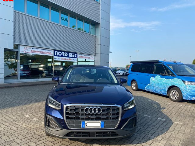 Audi Q2 35 TFSI S tronic Business - foto 2 di 14