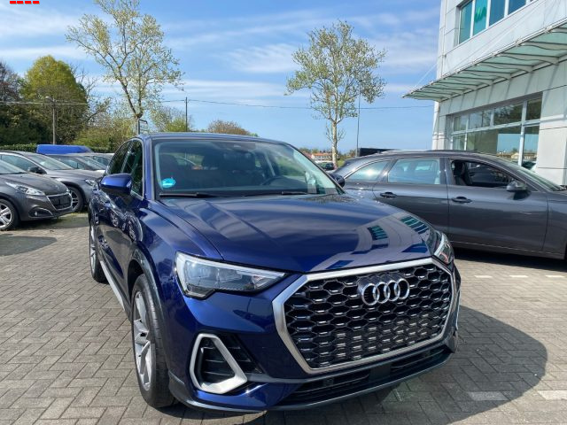Audi Q3 SPB 35 TFSI S line s tronic edition - foto 3 di 16
