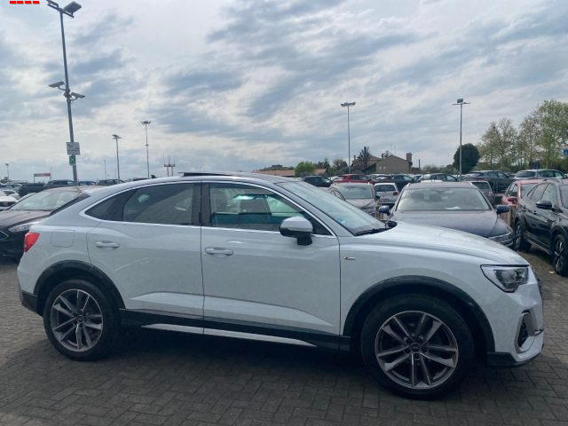 Audi Q3 SPB 35 TFSI S tronic s line Business Plus - foto 3 di 17