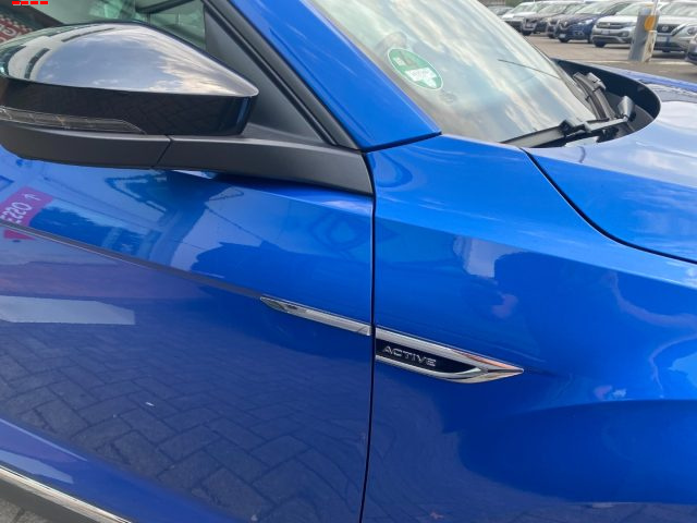 Volkswagen T-Roc Cabriolet 1.5 TSI ACT - foto 4 di 13