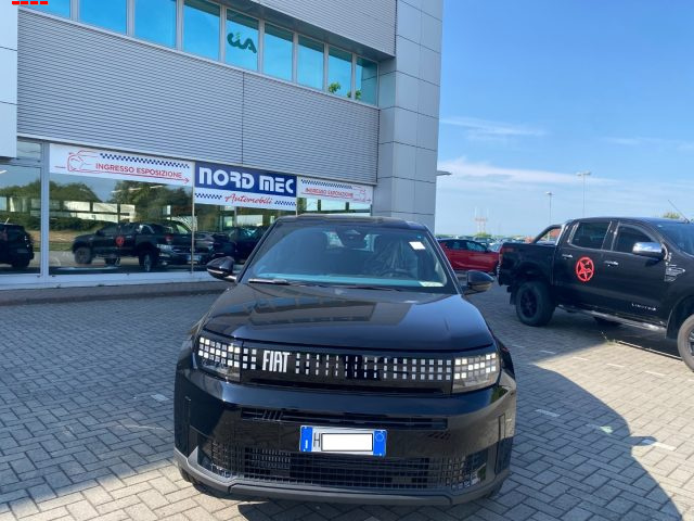 Fiat Grande Panda 1.2 Hybrid 110 CV S&S Icon - foto 2 di 12