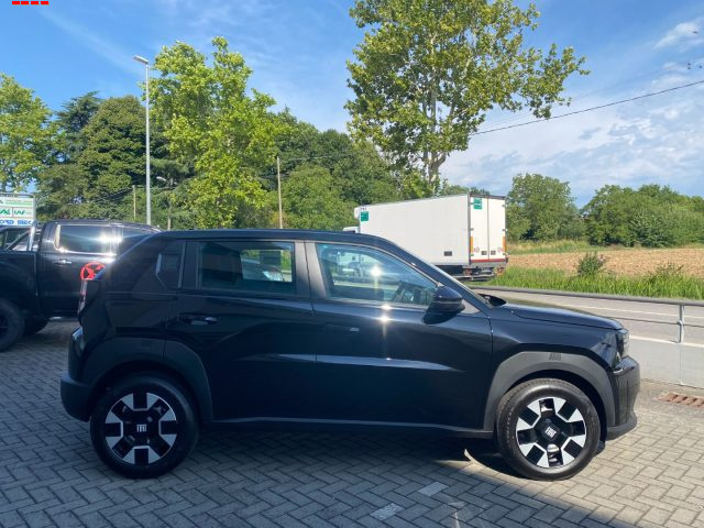 Fiat Grande Panda 1.2 Hybrid 110 CV S&S Icon - foto 4 di 12