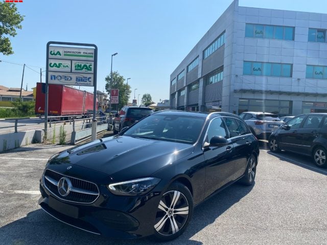 Mercedes-Benz C 220 d Mild hybrid S.W., del 2022, 94.000 km, in vendita a Treviso (TV)