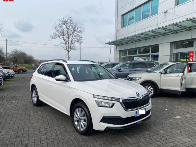 Skoda Kamiq 1.0 TSI 110 CV DSG Ambition, del 2022, 24.000 km, in vendita a Treviso (TV)
