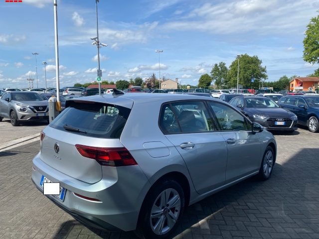 Volkswagen Golf 1.5 TGI Life dsg - foto 4 di 11