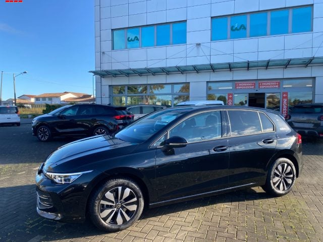 Volkswagen Golf 2.0 TDI 150 CV DSG SCR GOAL, del 2025, 11.000 km, in vendita a Treviso (TV)