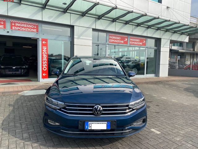 Volkswagen Passat Variant 2.0 TDI SCR 122 CV EVO DSG Business - foto 2 di 12