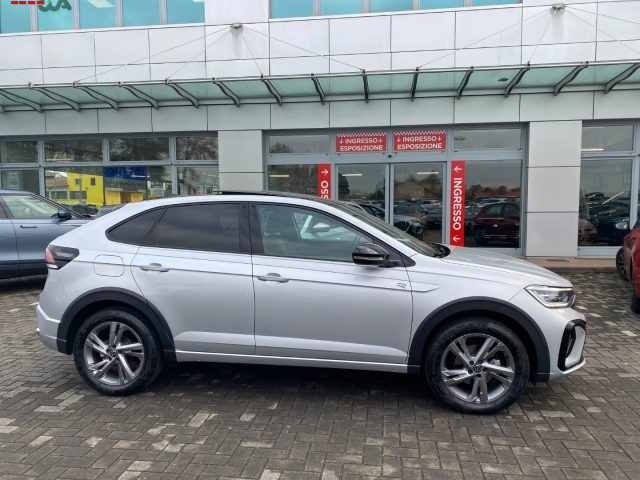 Volkswagen Taigo 1.0 TSI 115 CV R-Line - foto 4 di 14
