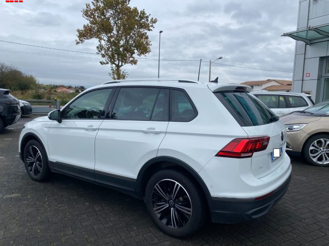 Volkswagen Tiguan 1.5 TSI 150 CV DSG ACT Life - foto 3 di 13