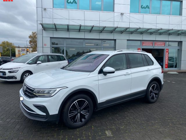 Volkswagen Tiguan 1.5 TSI 150 CV DSG ACT Life - foto 2 di 13