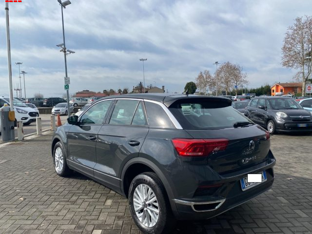 Volkswagen T-Roc 1.0 TSI Style BlueMotion Technology - foto 4 di 11