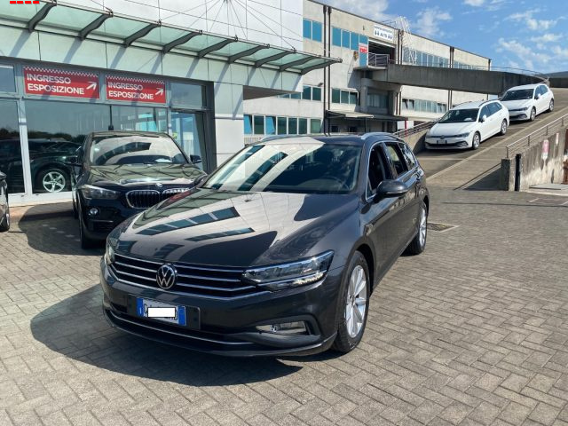 Volkswagen Passat Variant 2.0 TDI SCR EVO DSG Business - foto 2 di 10