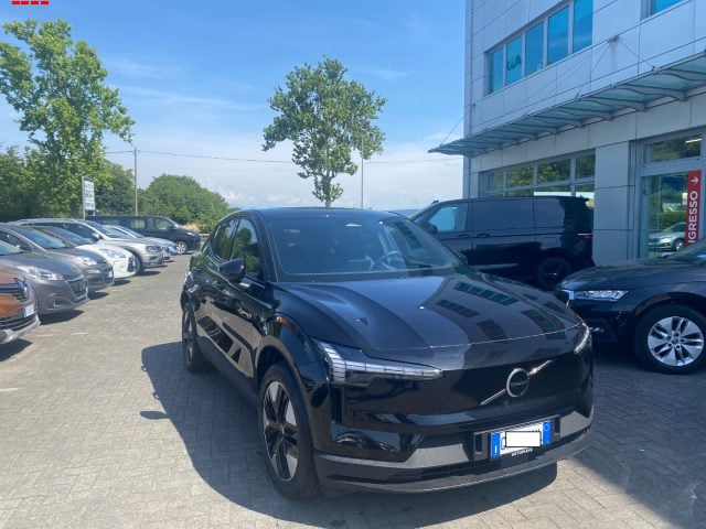 Volvo EX30 Single Motor RWD Core, del 2024, 16.000 km, in vendita a Treviso (TV)