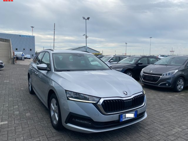 Skoda Octavia 2.0 TDI EVO SCR DSG Wagon Style - foto 4 di 4