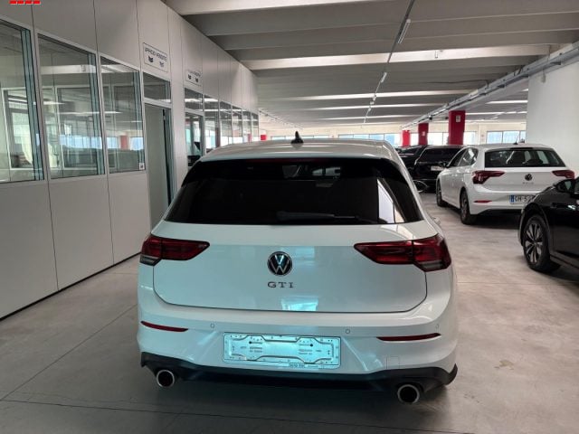 Volkswagen Golf 2.0 TSI DSG GTI - foto 3 di 4