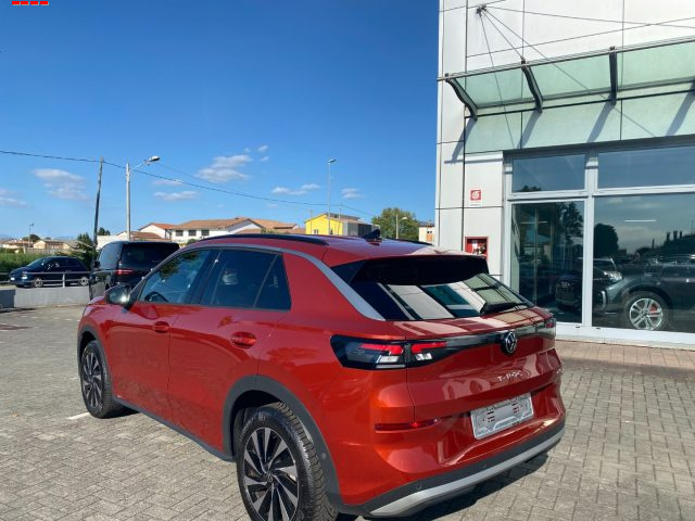 Volkswagen T-Roc 1.5 eTSI ACT DSG Life - foto 3 di 4