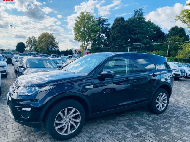 Land Rover Discovery Sport 2.0 TD4 150 CV SE x commercianti - foto 3 di 4