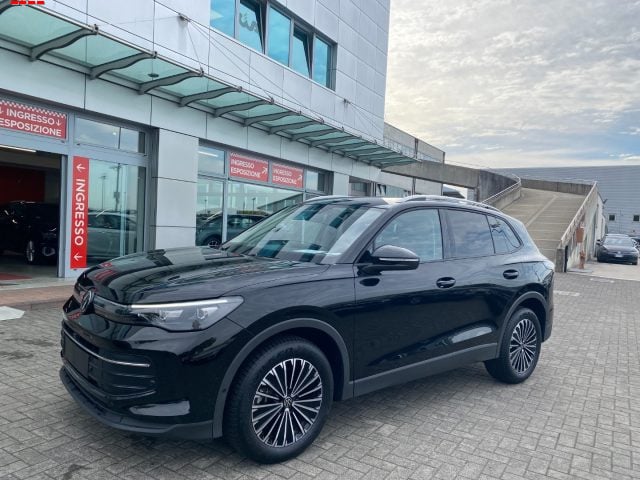Volkswagen Tiguan 2.0 TDI 150 CV DSG Elegance goal, del 2025, 25.000 km, in vendita a Treviso (TV)