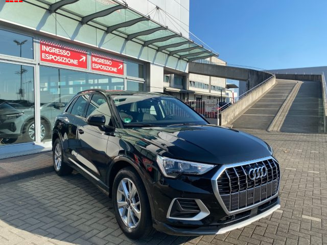 Audi Q3 35 TFSI S tronic Business Advanced - foto 2 di 4