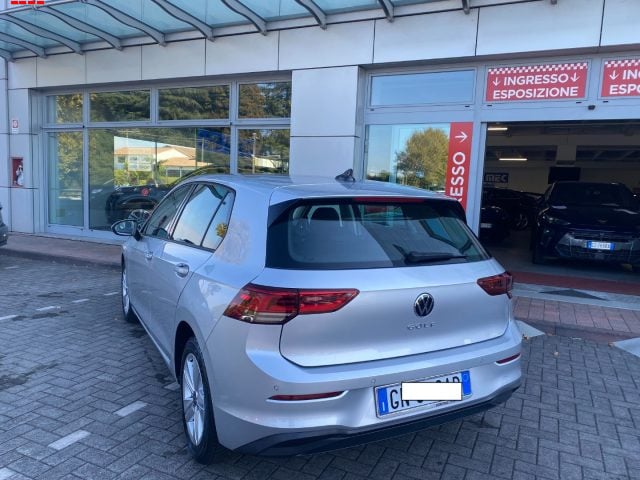 Volkswagen Golf 1.5 TGI DSG Life - foto 3 di 4