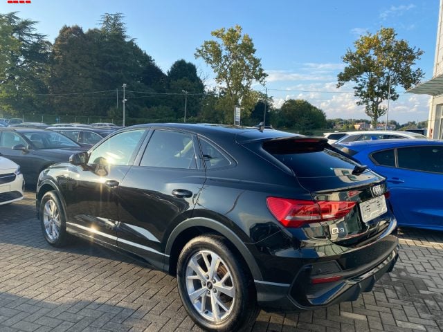 Audi Q3 SPB 35 TFSI S tronic Business Plus - foto 4 di 4