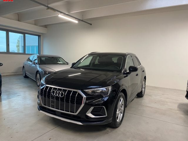 Audi Q3 35 TFSI business Advanced, del 2022, 35.000 km, in vendita a Treviso (TV)
