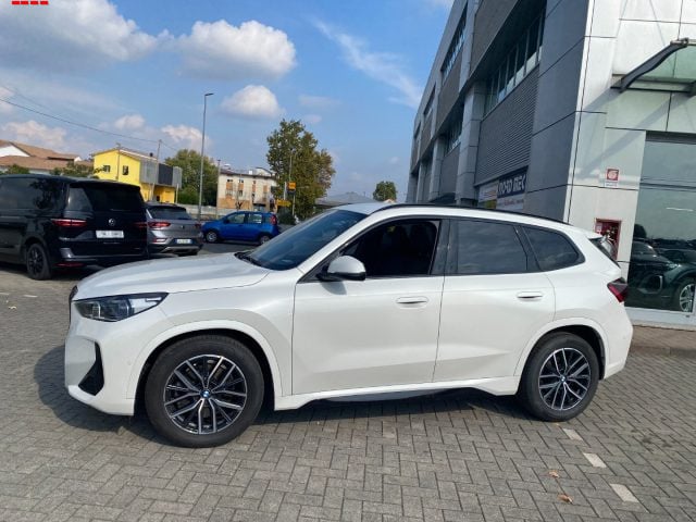 BMW X1 xDrive 23d Msport Pro - foto 2 di 4