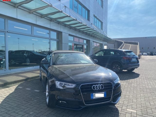 Audi A5 Cabrio 2.0 TDI 177 CV Business Plus s line - foto 2 di 4