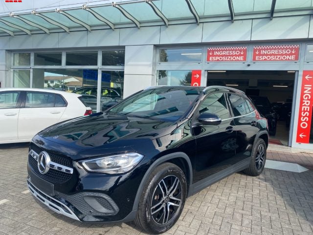 Mercedes-Benz GLA 180 Automatic Executive, del 2023, 43.000 km, in vendita a Treviso (TV)