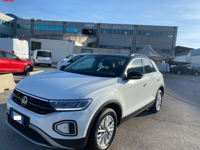 Volkswagen T-Roc 2.0 TDI SCR Life - foto 2 di 4