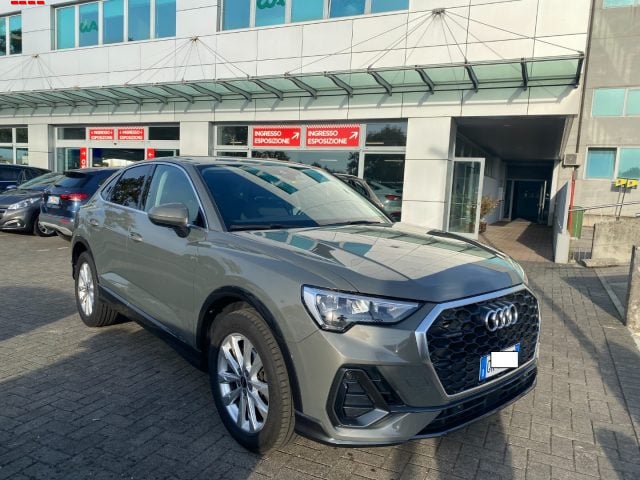 Audi Q3 SPB 35 TDI quattro S tronic Business Plus - foto 3 di 4
