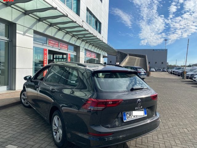 Volkswagen Golf Variant 2.0 TDI SCR DSG Style - foto 3 di 4