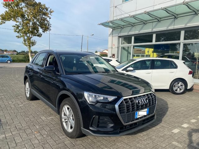 Audi Q3 40 TDI quattro S tronic Business, del 2020, 225.000 km, in vendita a Treviso (TV)
