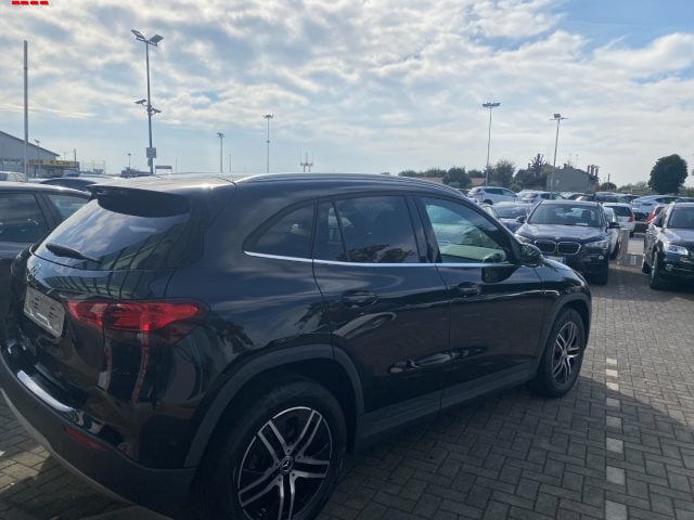 CUPRA Formentor 1.5 TSI DSG - foto 2 di 4