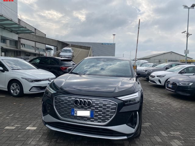 Audi Q4 e-tron Q4 40 e-tron S line edition - foto 2 di 4