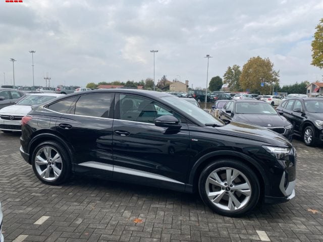 Audi Q4 e-tron Q4 40 e-tron S line edition - foto 4 di 4