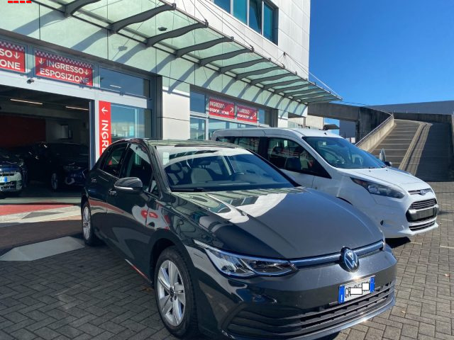 Volkswagen Golf 2.0 TDI 115 CV SCR Life - foto 3 di 4
