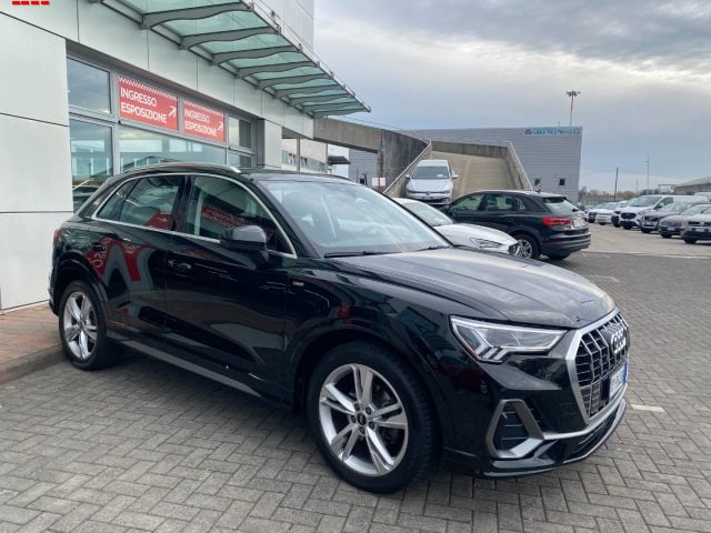 Audi Q3 TDI 110 kW S tronic S Line edition, del 2025, 17.000 km, in vendita a Treviso (TV)