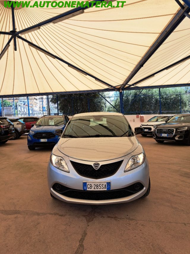 Lancia Ypsilon 1.2 Benz. 69CV 5 porte S&S Gold - foto 4 di 4