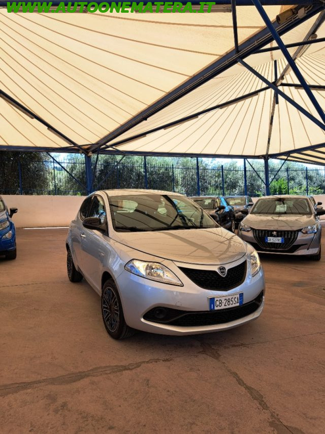 Lancia Ypsilon 1.2 Benz. 69CV 5 porte S&S Gold - foto 1 di 4
