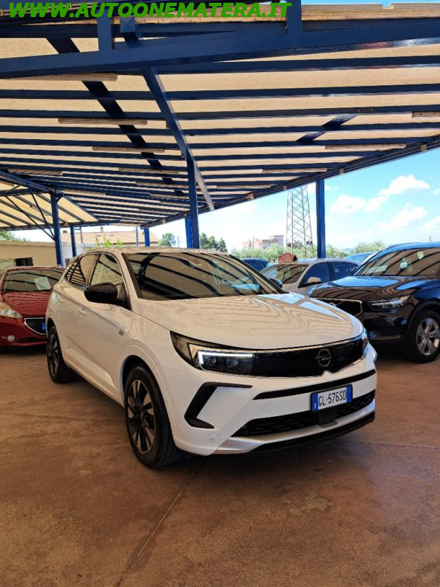 Opel Grandland 1.5 diesel Ecotec Business Elegance usato a MATERA