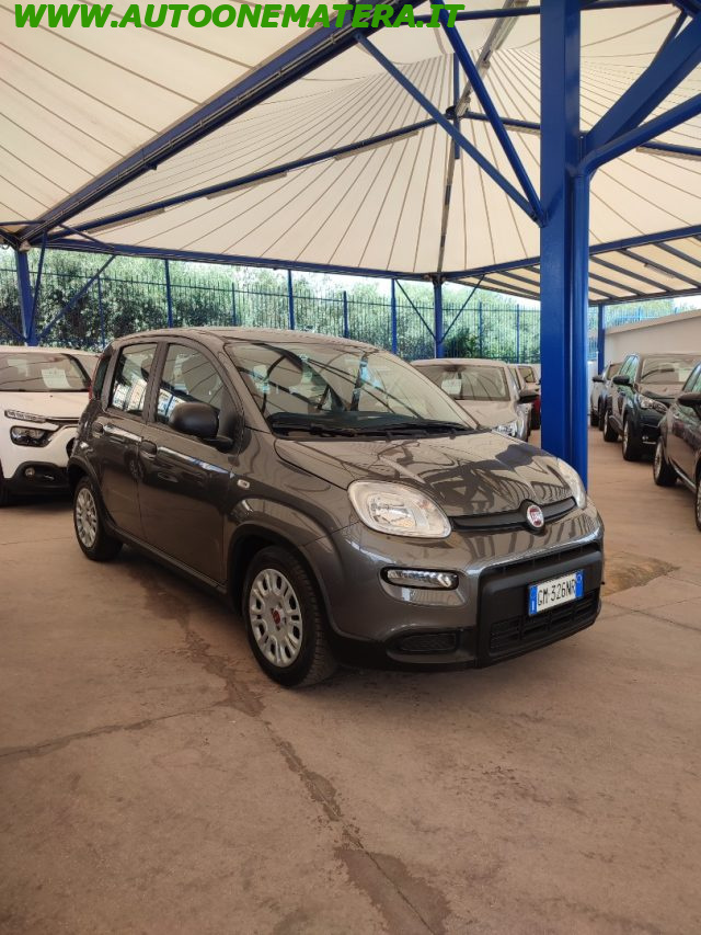 Fiat Panda 1.0 FireFly S&S Hybrid S/S 70CV - foto 2 di 4