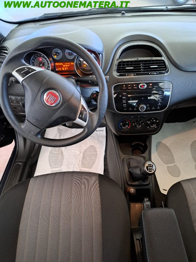 Fiat Punto 1.3 M.JET S&S 95CV 5 porte Street, del 2018, 80.000 km, in vendita a Matera (MT)
